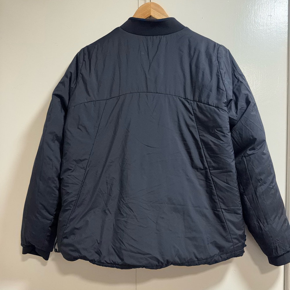 Reversible Lululemon Down Bomber Jacket. Size 8 - image 7